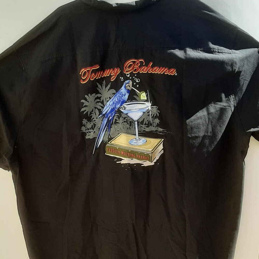 Tommy Bahama Shirt